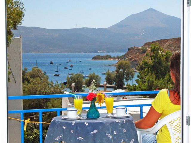 Hotel Delfini Adamantas  Esterno foto